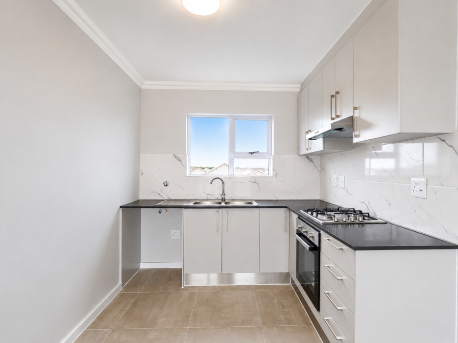 To Let 3 Bedroom Property for Rent in Sunningdale Western Cape